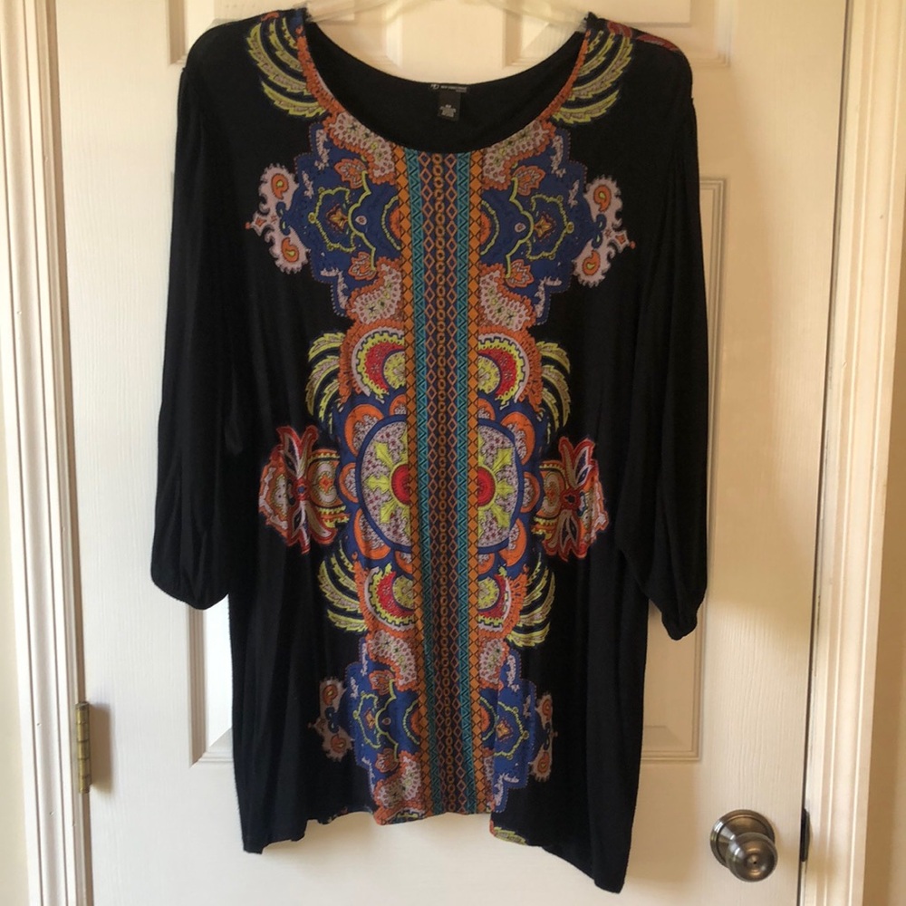 New Directions woman, nice blouse/tunic. Size 3X. Gently worn.
